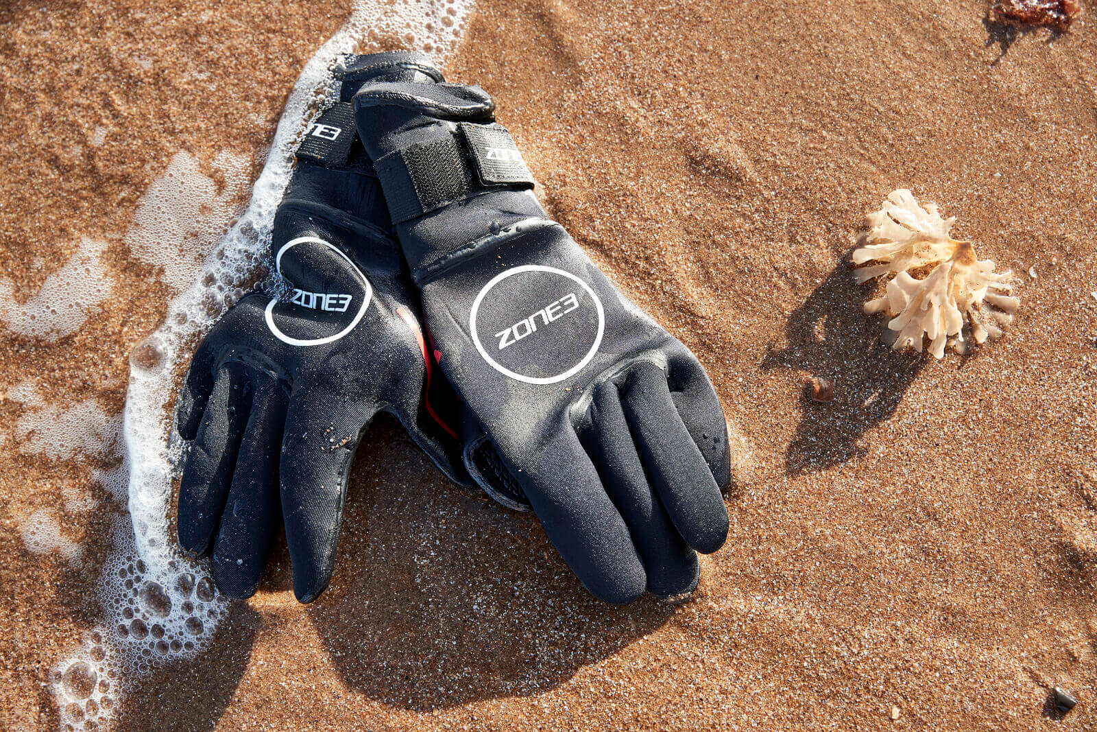 heattech handschuhe Heat-Tech Swim Gloves for Ultimate Warmth and Comfort – ZONE3
