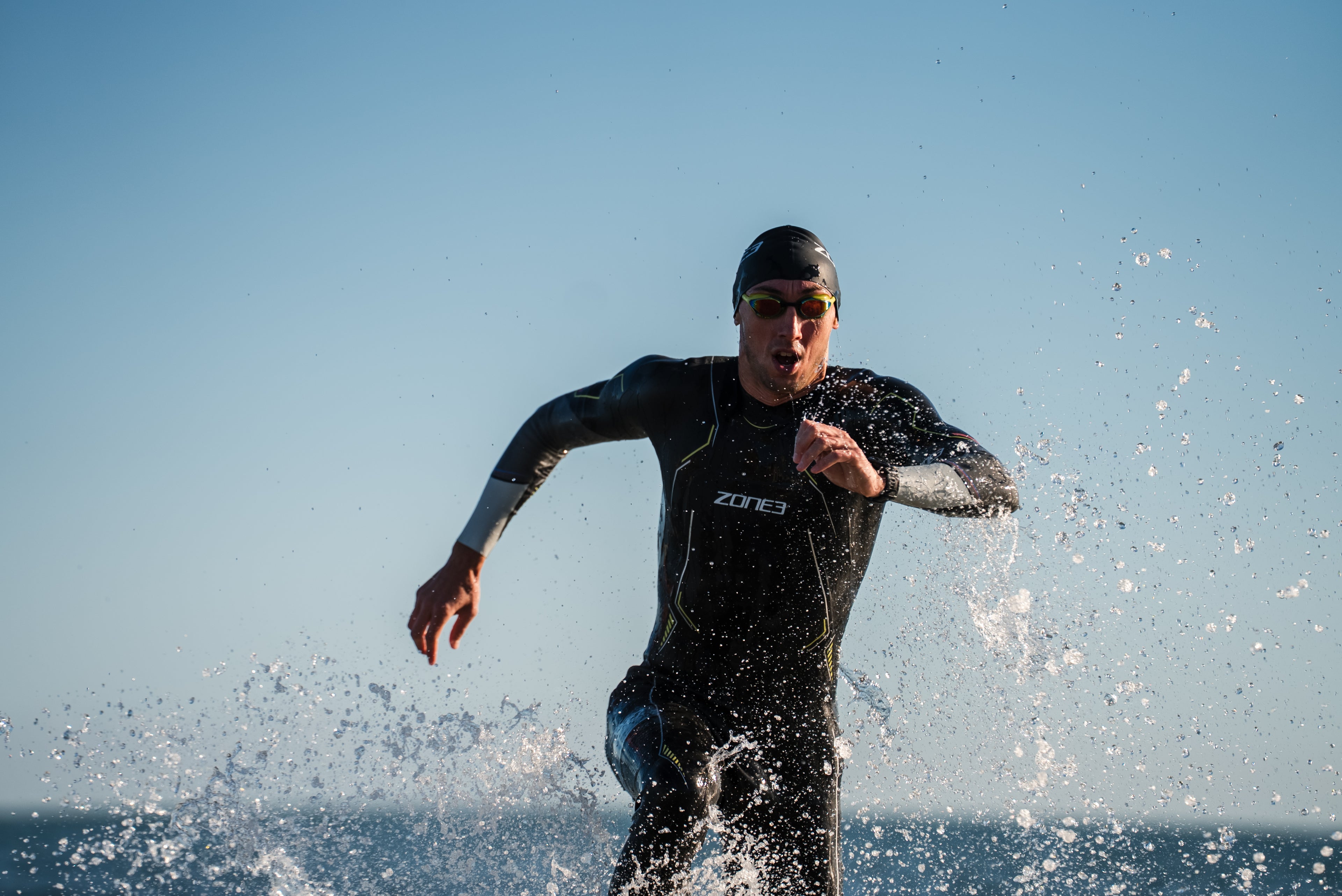 Man in wetsuit and goggles 